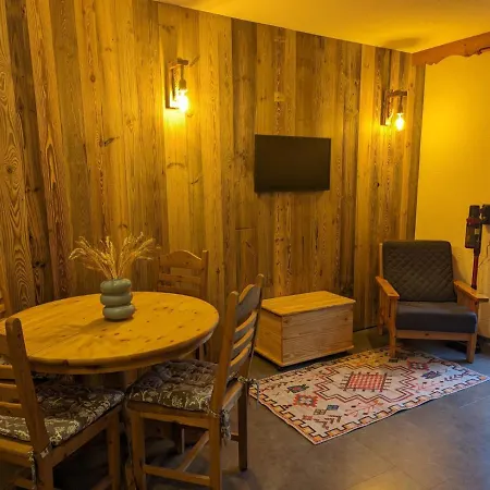 Appartement 4 Couchages ,plein Sud Calme *