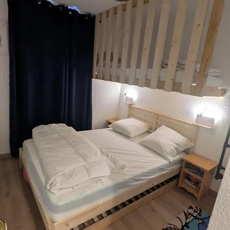 4 Couchages ,plein Sud Calme * Ле дез Альп